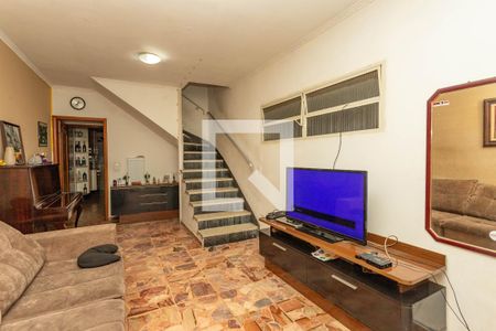 Casa à venda com 130m², 3 quartos e 2 vagasSala