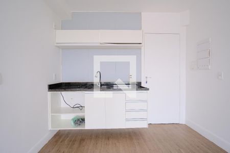 Sala e Cozinha de kitnet/studio para alugar com 1 quarto, 35m² em Penha de França, São Paulo