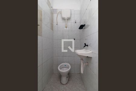 Banheiro de casa para alugar com 1 quarto, 50m² em Jardim Umarizal, São Paulo