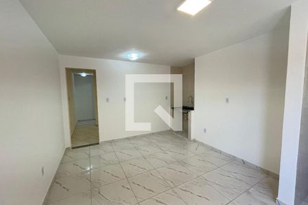 Sala/Cozinha de kitnet/studio para alugar com 1 quarto, 20m² em Parque Felicidade, Duque de Caxias
