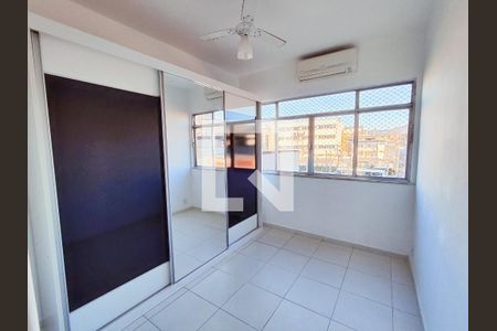 Quarto 1 de apartamento para alugar com 2 quartos, 62m² em Cascadura, Rio de Janeiro
