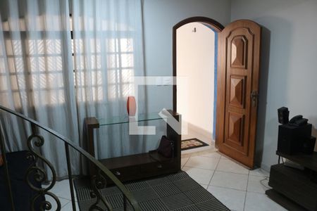 Sala de casa à venda com 3 quartos, 200m² em Santa Maria, São Caetano do Sul