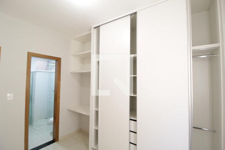 Quarto 2 - Suíte de apartamento para alugar com 2 quartos, 55m² em Santa Rosa, Uberlândia