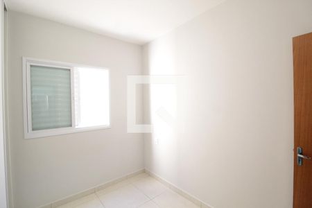 Quarto 2 - Suíte de apartamento para alugar com 2 quartos, 55m² em Santa Rosa, Uberlândia