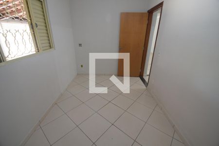 Quarto 1 de casa para alugar com 3 quartos, 175m² em Jardim São Gonçalo, Campinas