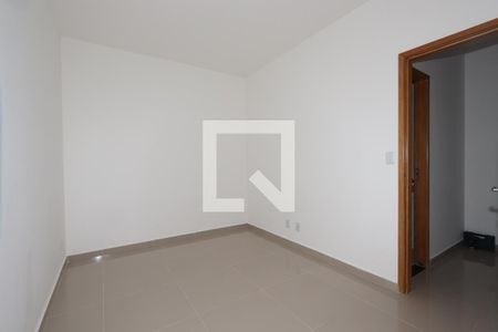 Quarto de apartamento à venda com 1 quarto, 33m² em Vila Antonieta, São Paulo