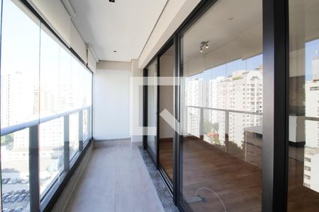 Varanda  de kitnet/studio para alugar com 1 quarto, 40m² em Itaim Bibi, São Paulo