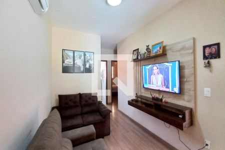 Sala de casa de condomínio à venda com 2 quartos, 59m² em Cidade Satélite Íris, Campinas