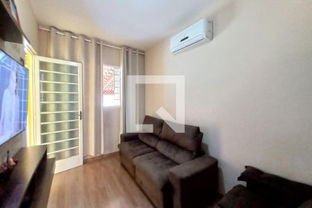 Sala de casa de condomínio à venda com 2 quartos, 59m² em Cidade Satélite Íris, Campinas