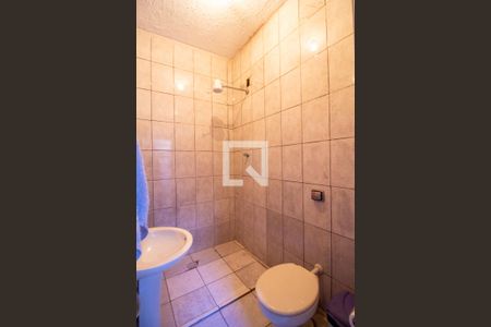 Banheiro de casa para alugar com 2 quartos, 86m² em Jardim Maria Dirce, Guarulhos