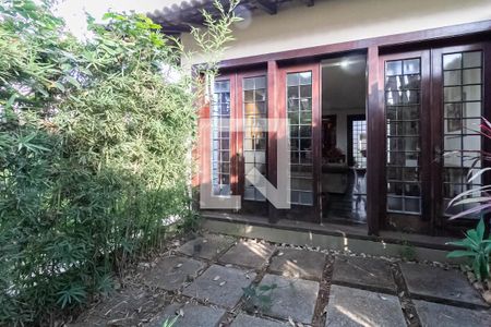 Sala 1 - Jardim de inverno de casa à venda com 4 quartos, 640m² em Bandeirantes (pampulha), Belo Horizonte