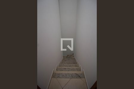 Escada de casa à venda com 2 quartos, 75m² em Vila Pereira Barreto, São Paulo