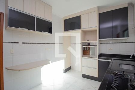 Cozinha de casa à venda com 2 quartos, 75m² em Vila Pereira Barreto, São Paulo