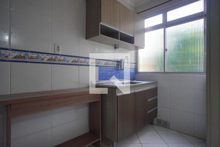 Cozinha de apartamento para alugar com 1 quarto, 65m² em Vila Ipiranga, Porto Alegre