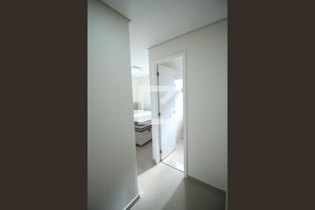 Corredor de apartamento para alugar com 2 quartos, 61m² em Jardim Japao, São Paulo