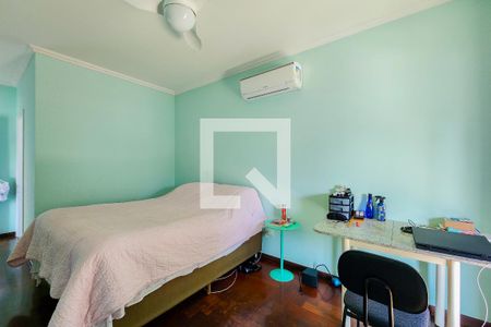 Casa de condomínio para alugar com 327m², 4 quartos e 4 vagas Casa de condomínio para alugar com 327m², 4 quartos e 4 vagasQuarto 1 - Suíte