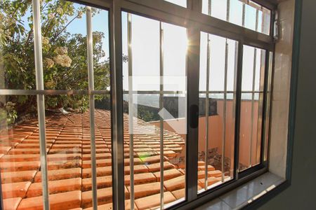 Vista da Suíte de casa para alugar com 2 quartos, 81m² em Jardim Cleide, São Paulo