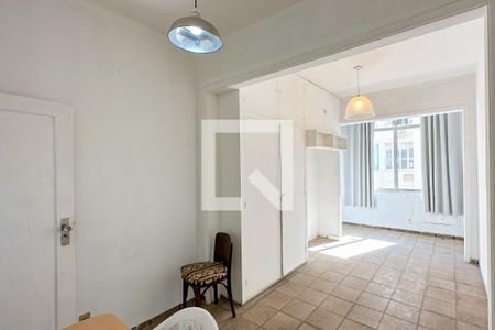 Sala/Quarto de apartamento para alugar com 1 quarto, 30m² em Copacabana, Rio de Janeiro