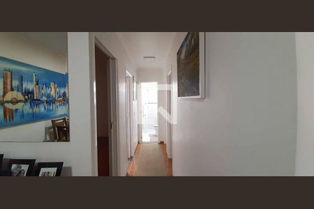 Corredor de apartamento para alugar com 2 quartos, 54m² em Cidade das Flores, Osasco