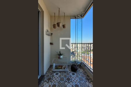 Varanda Sala de apartamento à venda com 2 quartos, 65m² em Vila Helena, Santo André