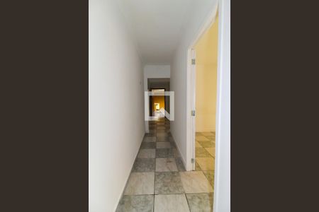 Corredor de casa para alugar com 1 quarto, 110m² em Cidade Líder, São Paulo