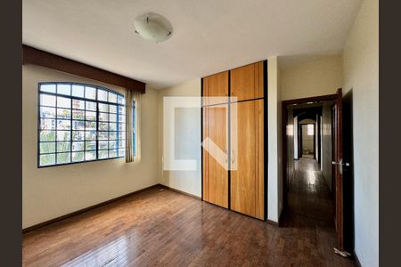 Quarto de apartamento à venda com 4 quartos, 229m² em Serra, Belo Horizonte