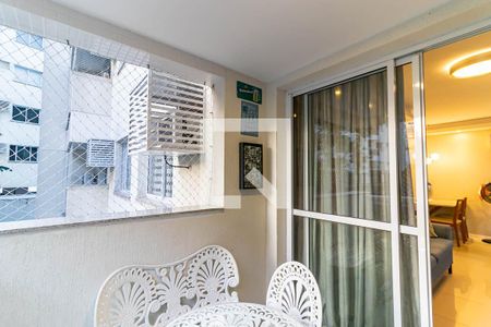 Varanda Sala de apartamento à venda com 3 quartos, 90m² em Santa Rosa, Niterói