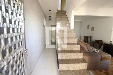 Sala de casa para alugar com 2 quartos, 120m² em Irajá, Rio de Janeiro