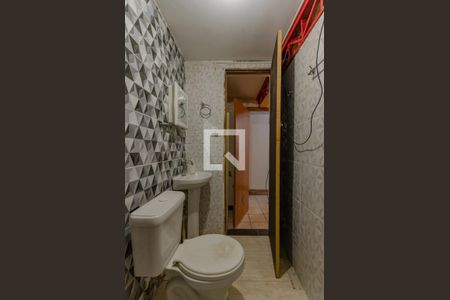 Banheiro de kitnet/studio para alugar com 1 quarto, 79m² em Canaa, Belo Horizonte