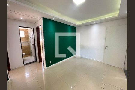 Sala de apartamento para alugar com 2 quartos, 45m² em Santa Maria, Contagem