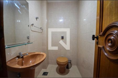 Lavabo de apartamento para alugar com 4 quartos, 204m² em Tijuca, Rio de Janeiro