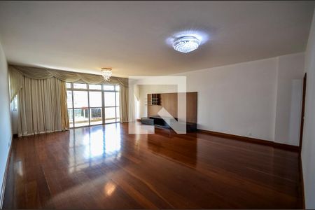 Sala de apartamento para alugar com 4 quartos, 204m² em Tijuca, Rio de Janeiro