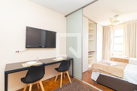 Sala de apartamento para alugar com 1 quarto, 38m² em Consolação, São Paulo