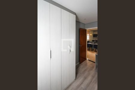 Quarto de apartamento à venda com 2 quartos, 41m² em Jardim Piqueroby, São Paulo