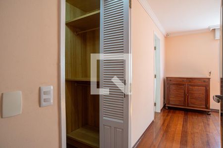 Suíte 1 de apartamento para alugar com 4 quartos, 164m² em Morro dos Ingleses, São Paulo