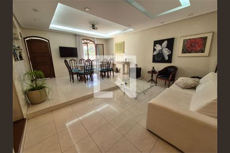 Casa à venda com 3 quartos, 213m² em Vila Jaguara, São Paulo