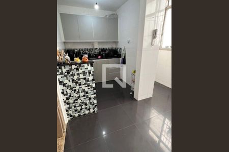Apartamento à venda com 2 quartos, 77m² em Grajaú, Rio de Janeiro