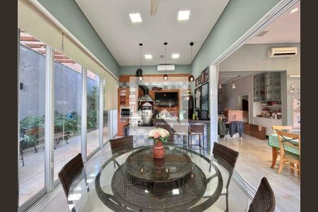 Casa à venda com 3 quartos, 325m² em Residencial Parque dos Alecrins, Campinas