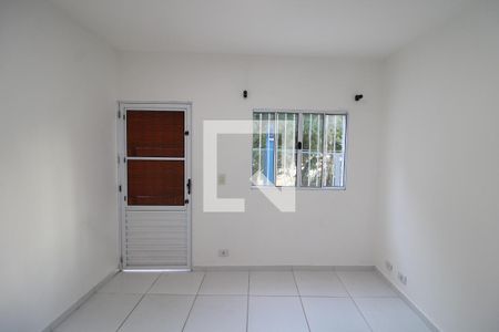 Sala de casa de condomínio para alugar com 1 quarto, 40m² em Chora Menino, São Paulo