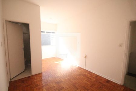 Sala/Quarto de kitnet/studio para alugar com 1 quarto, 30m² em Vila Monumento, São Paulo