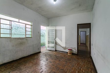 Sala de casa para alugar com 2 quartos, 185m² em Vila Industrial, Mogi das Cruzes
