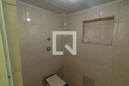 Banheiro de casa para alugar com 1 quarto, 45m² em Vila Carrao, São Paulo