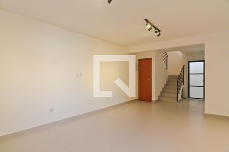Sala de casa de condomínio para alugar com 2 quartos, 77m² em Casa Verde, São Paulo