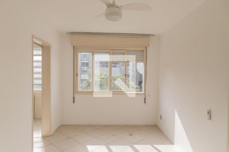 Sala de apartamento para alugar com 1 quarto, 36m² em Partenon, Porto Alegre