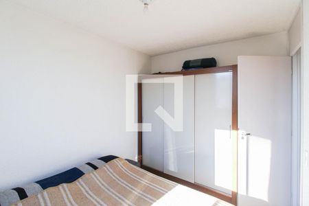 Quarto 1 de apartamento para alugar com 2 quartos, 45m² em São Vicente, Belford Roxo