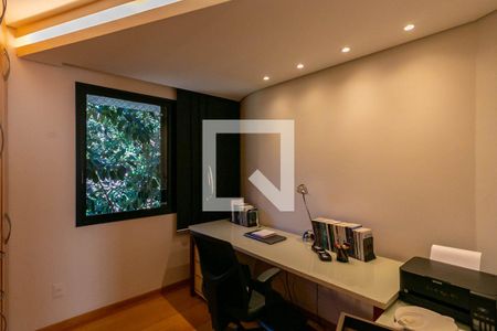 Escritório de apartamento à venda com 3 quartos, 202m² em Sion, Belo Horizonte