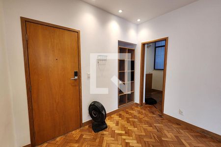 Antessala de apartamento para alugar com 4 quartos, 125m² em Botafogo, Rio de Janeiro