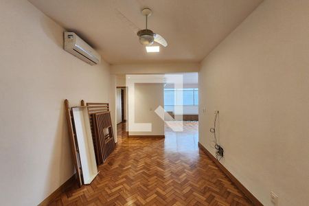 Antessala de apartamento para alugar com 4 quartos, 125m² em Botafogo, Rio de Janeiro
