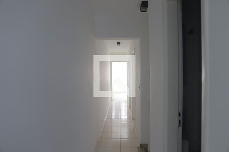 Corredor de casa à venda com 3 quartos, 250m² em Planalto Paulista, São Paulo