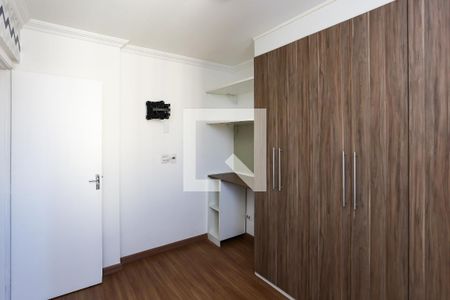 quarto 1 de apartamento para alugar com 2 quartos, 68m² em Jardim Monte Alegre, Taboão da Serra